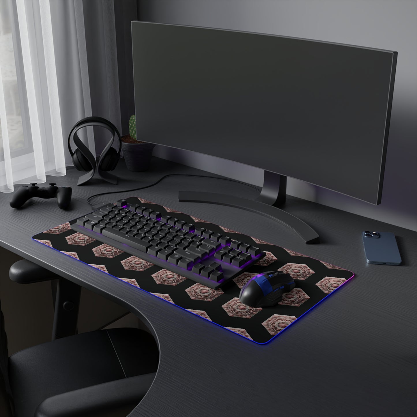 LED Gaming Mouse Pad - Geometric Rose Quartz Design