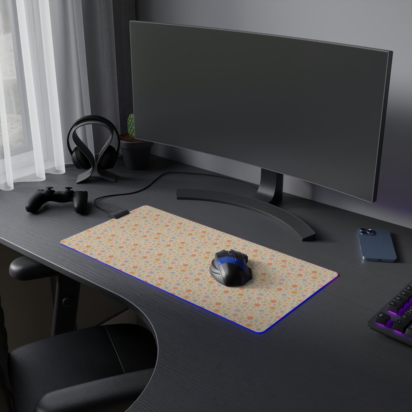 LED Gaming Mouse Pad - Dainty Floral Design