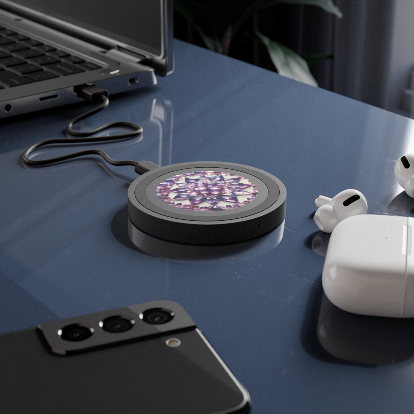 Wireless Charging Pad: Amethyst Crystal