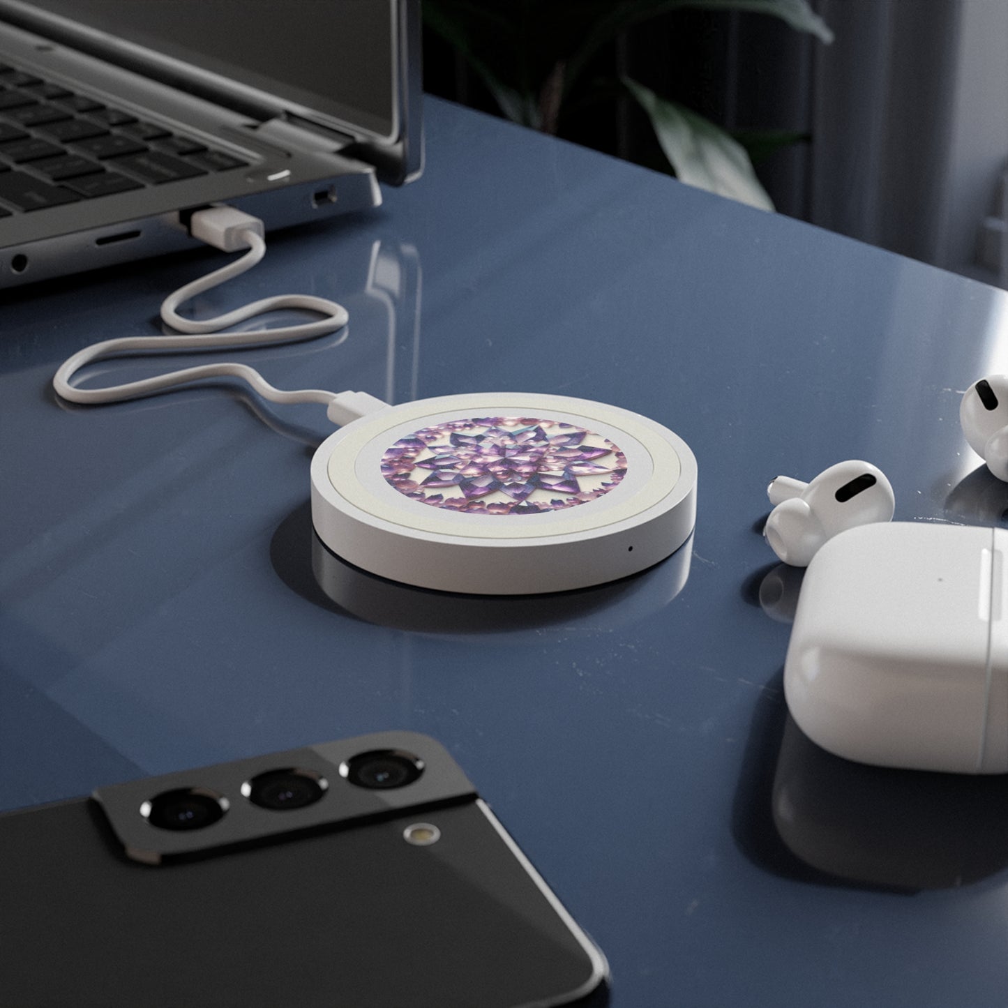Wireless Charging Pad: Amethyst Crystal