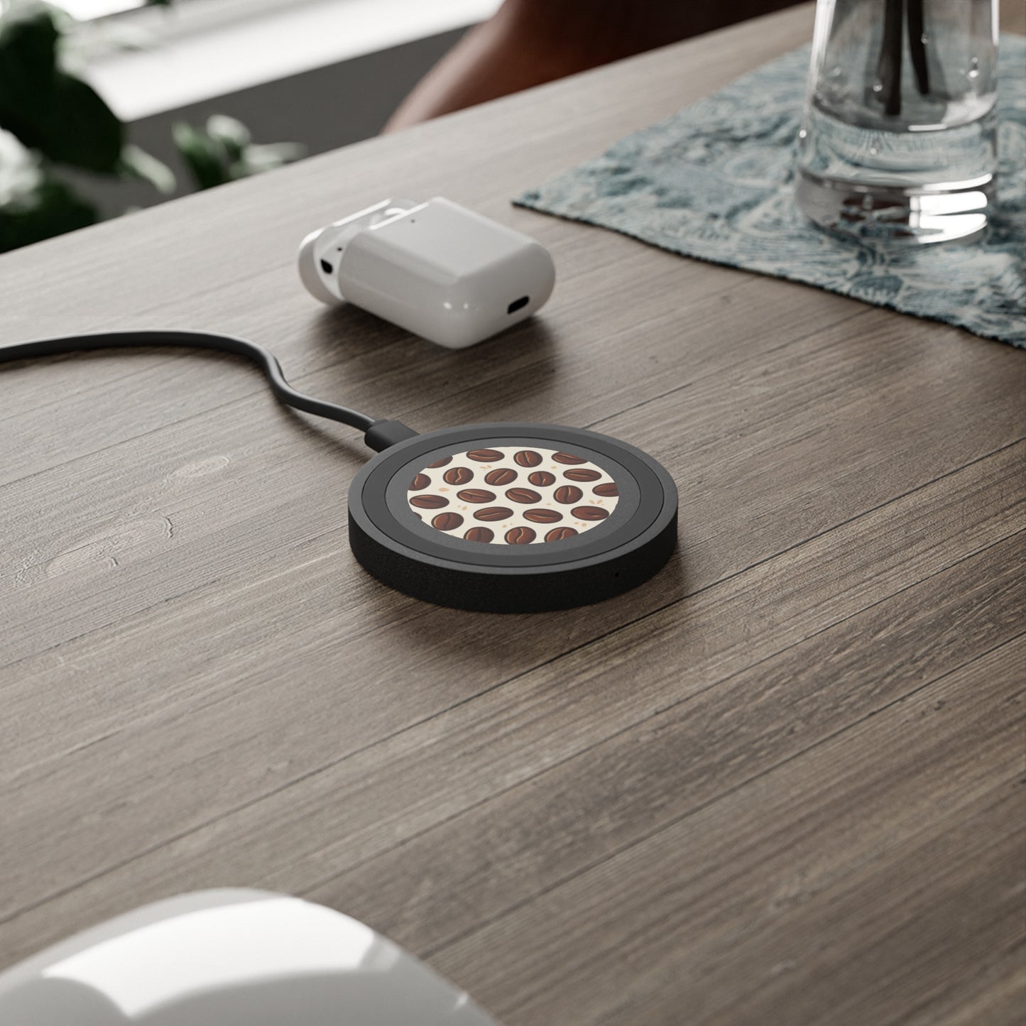 Wireless Charging Pad: Coffee Beans Design