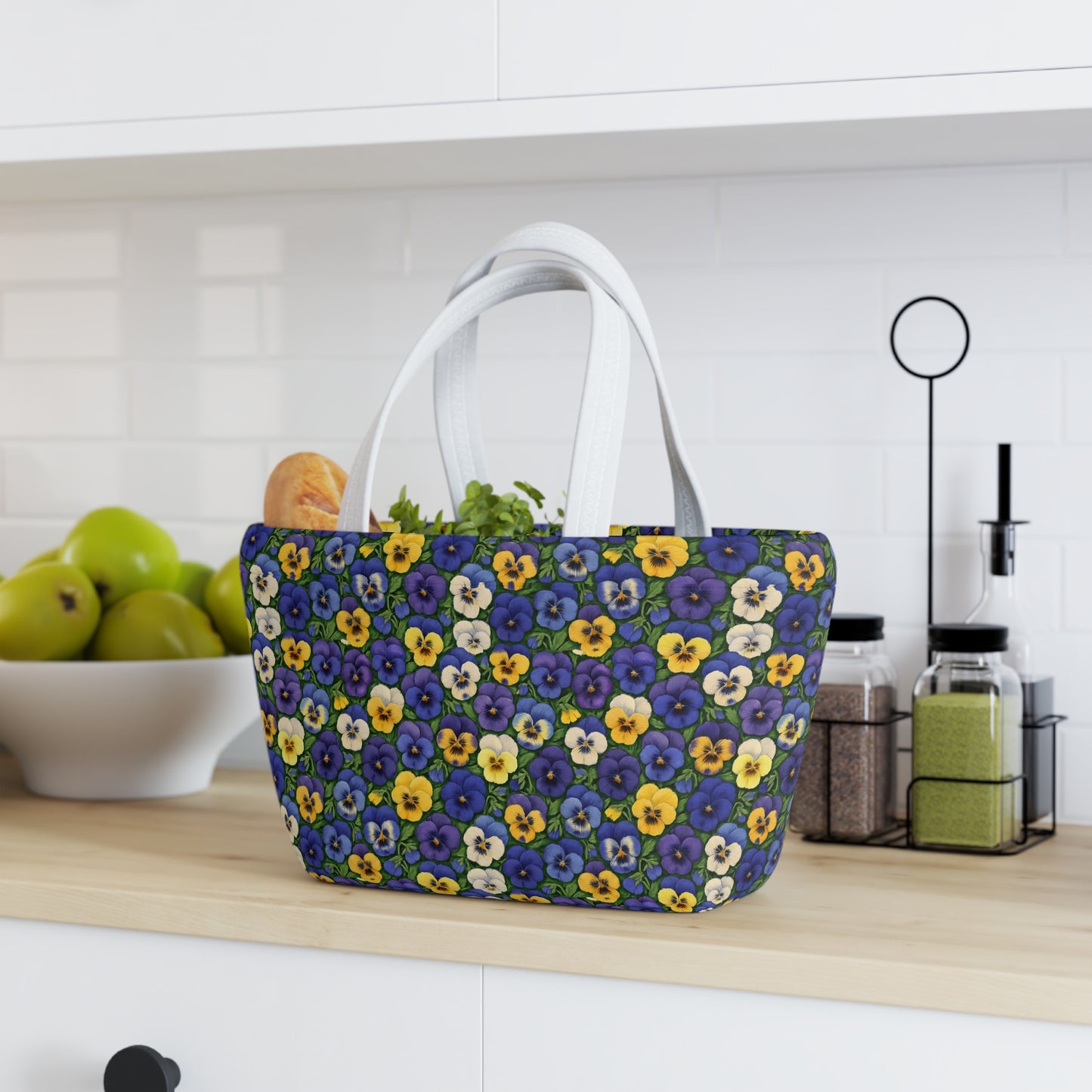 Lunch Bag with Pansy Pattern