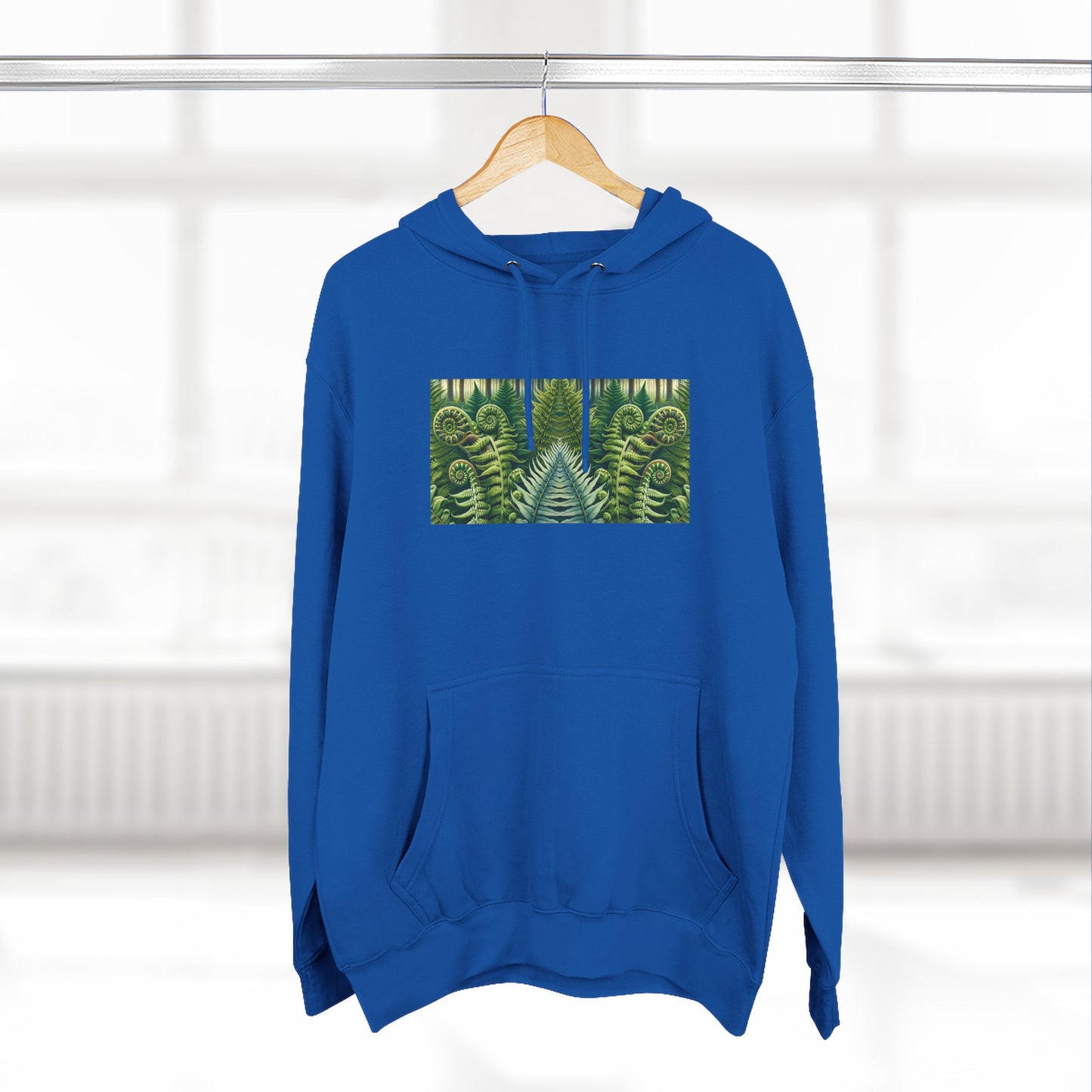 Nature-Inspired Three-Panel Fleece Hoodie for Outdoor Enthusiasts