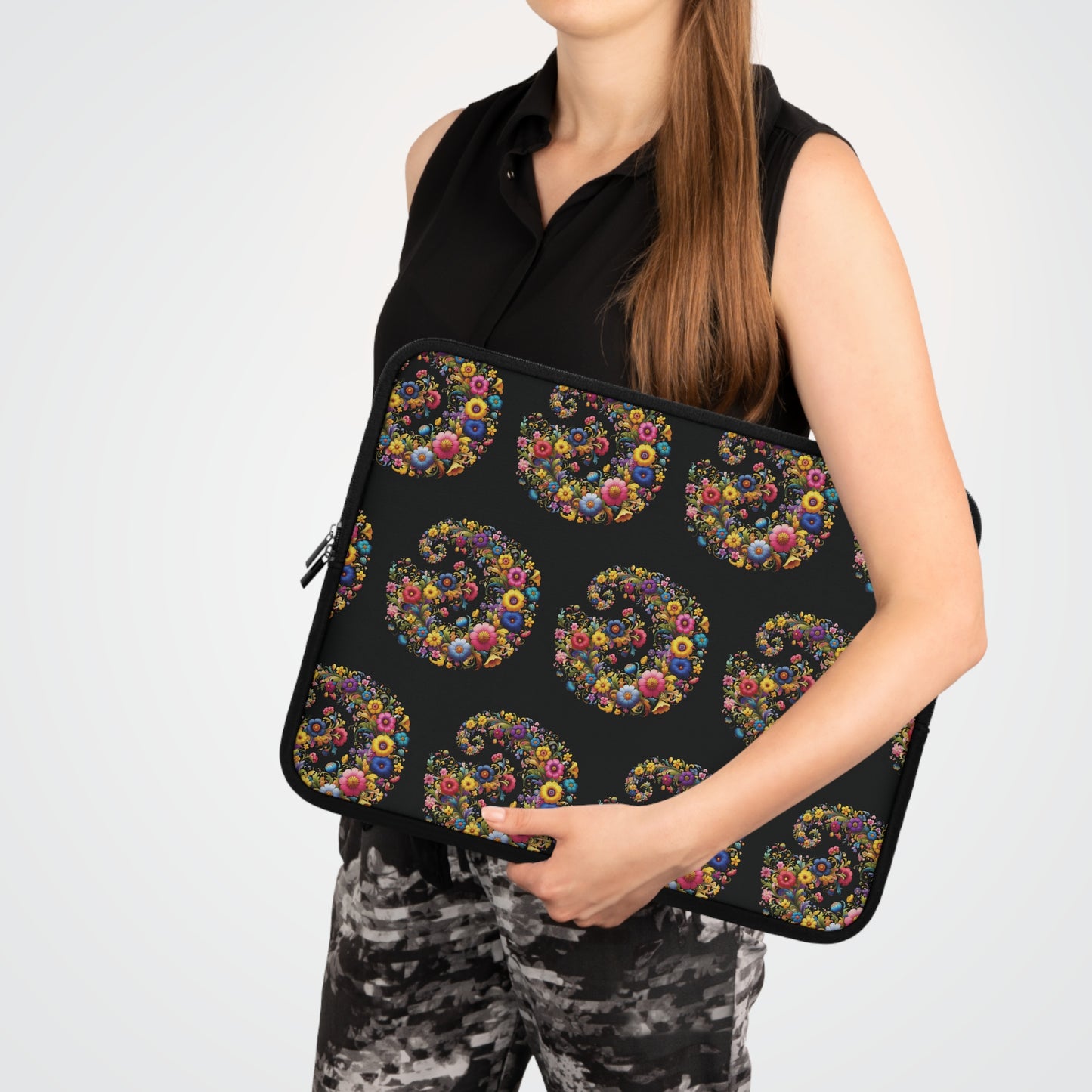Laptop Sleeve: Floral Swirl