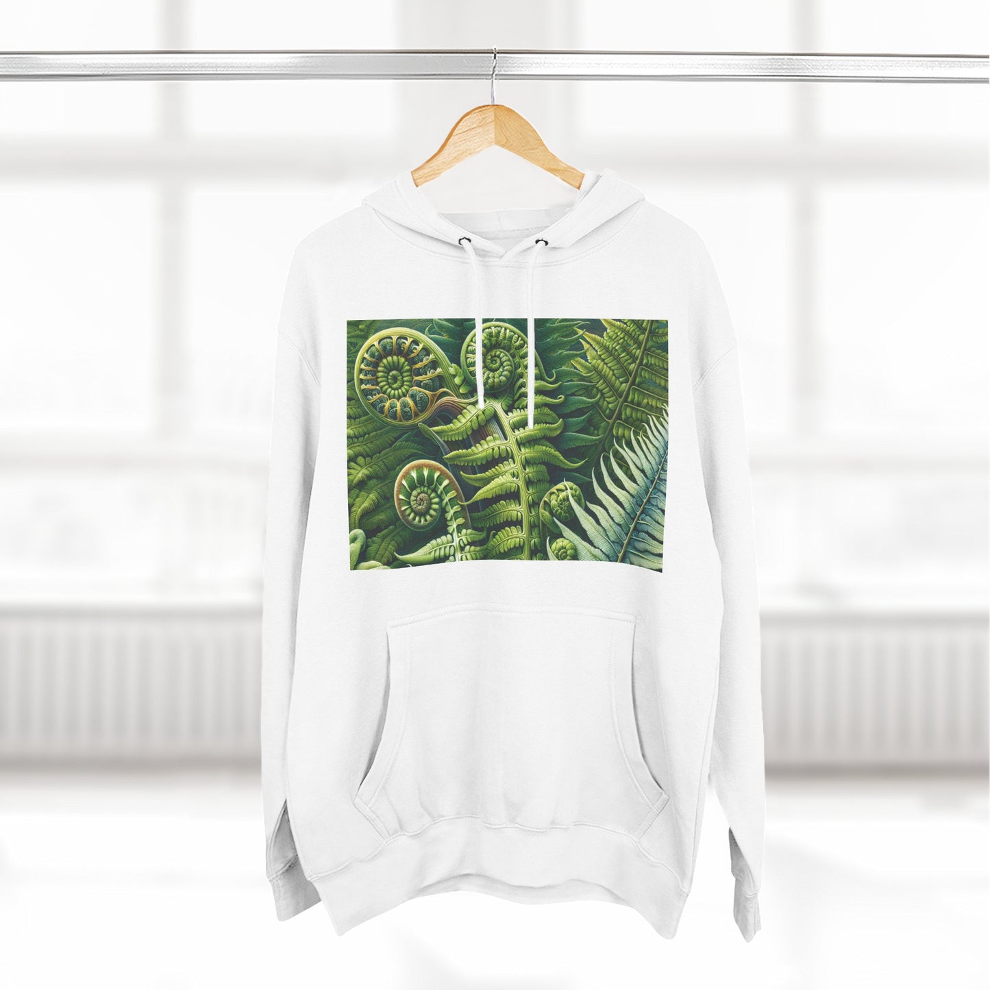 Nature-Inspired Three-Panel Fleece Hoodie for Outdoor Enthusiasts