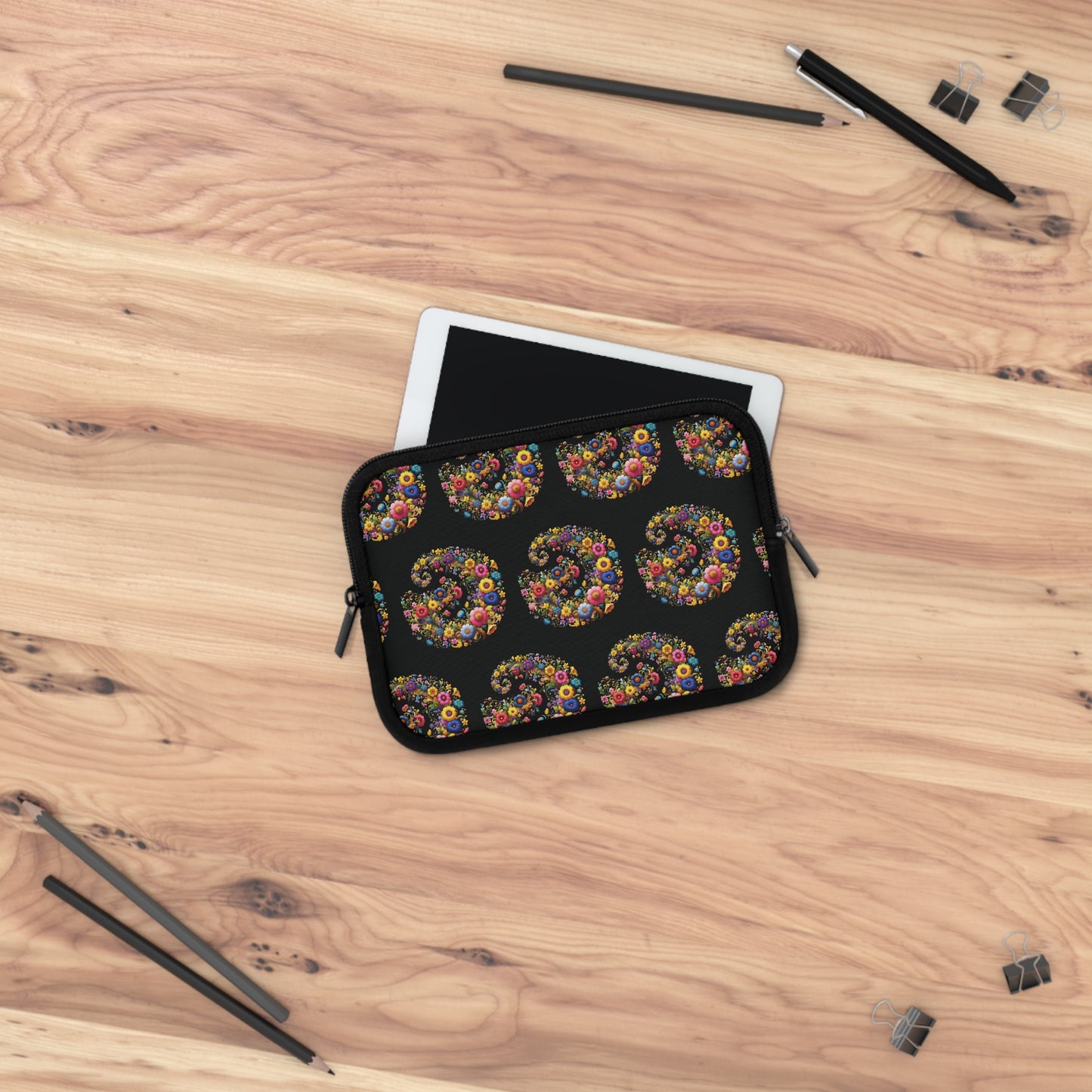 Laptop Sleeve: Floral Swirl