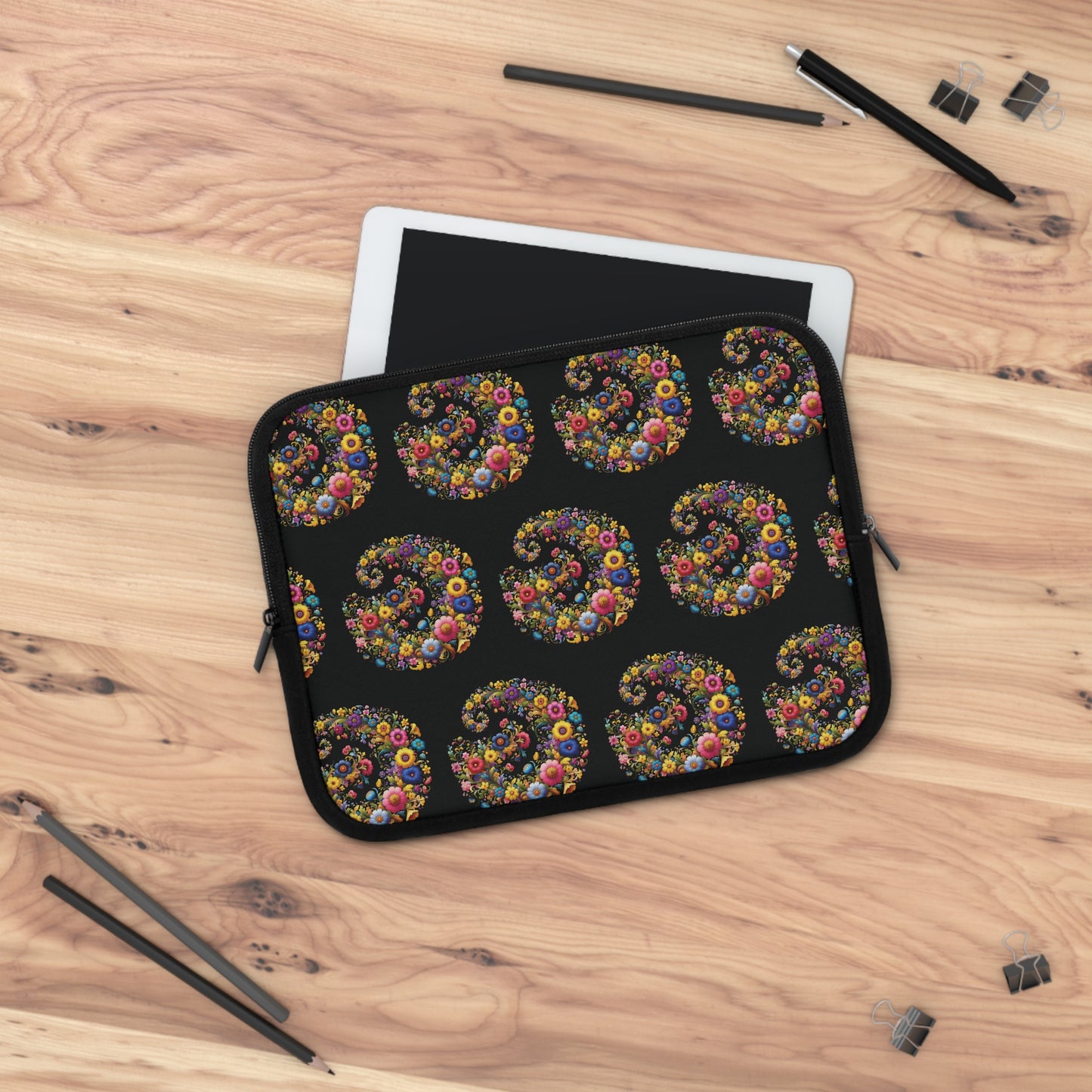 Laptop Sleeve: Floral Swirl