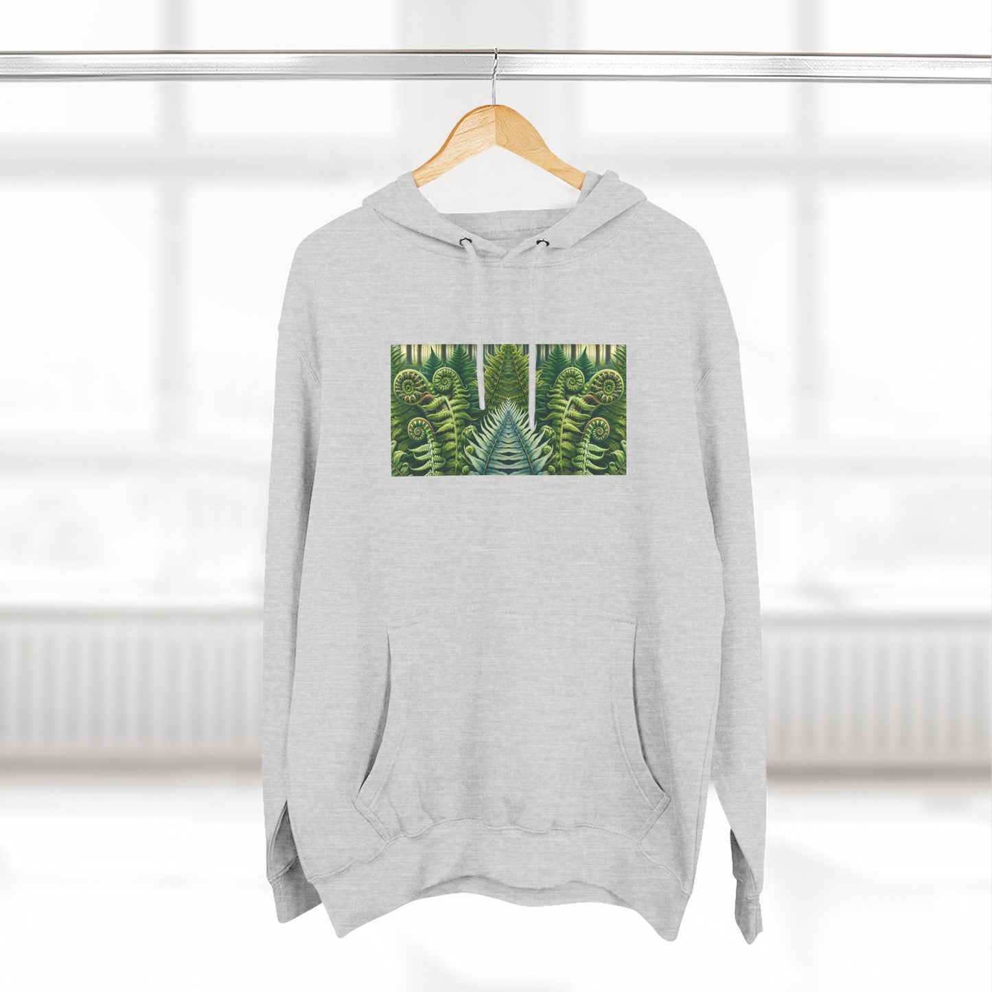 Nature-Inspired Three-Panel Fleece Hoodie for Outdoor Enthusiasts
